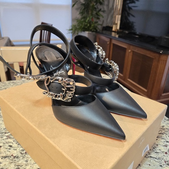 New Christian Louboutin Giddylina 100mm Black Heels with Silver Buckles Size 38 - Picture 9 of 12